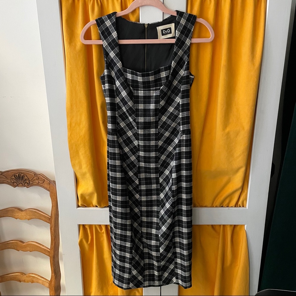 Dolce & Gabbana Sleeveless Plaid Wool Dress